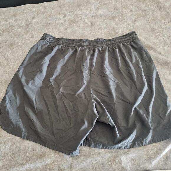 Adidas Aeroready Gray Gym Shorts Men’s 2XL 7” - Picture 3 of 4